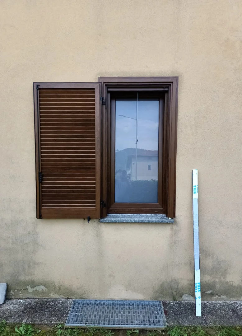 infissi-legno-doppio-triplo-vetro-monza-brianza